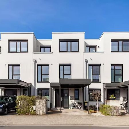 Privatzimmer Mit Balkon-Richtung Messe Hannover Exterior photo