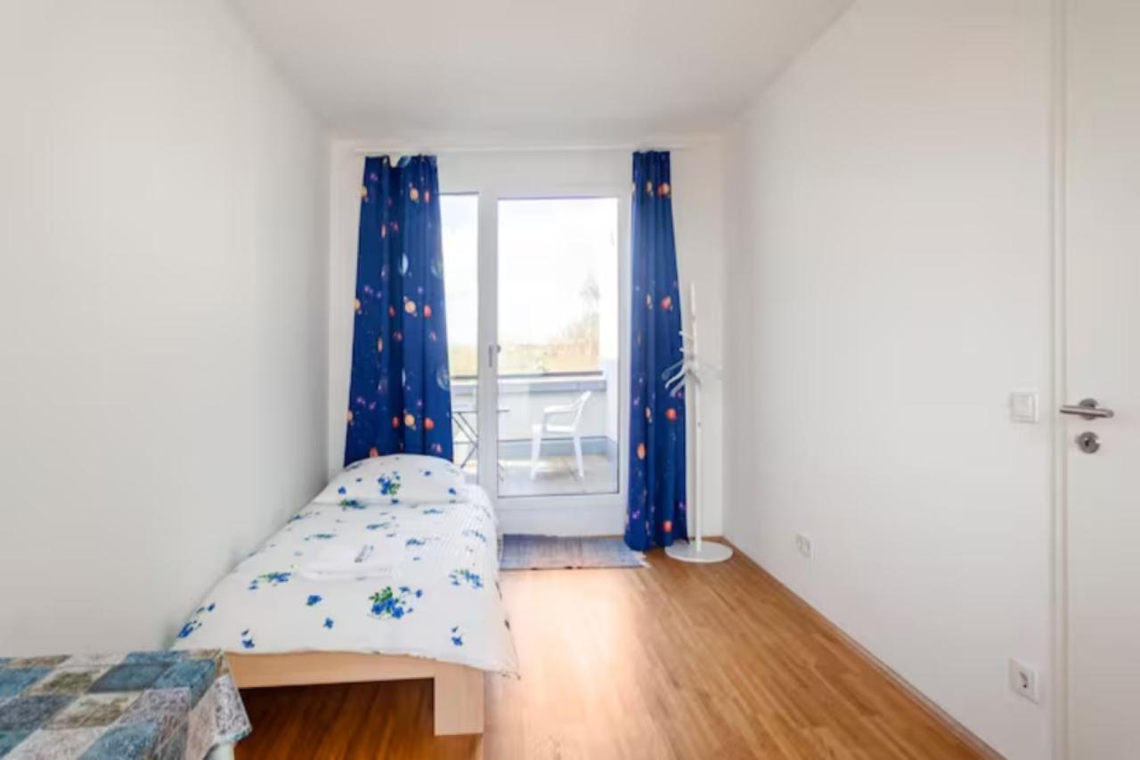Privatzimmer Mit Balkon-Richtung Messe Hannover Exterior photo