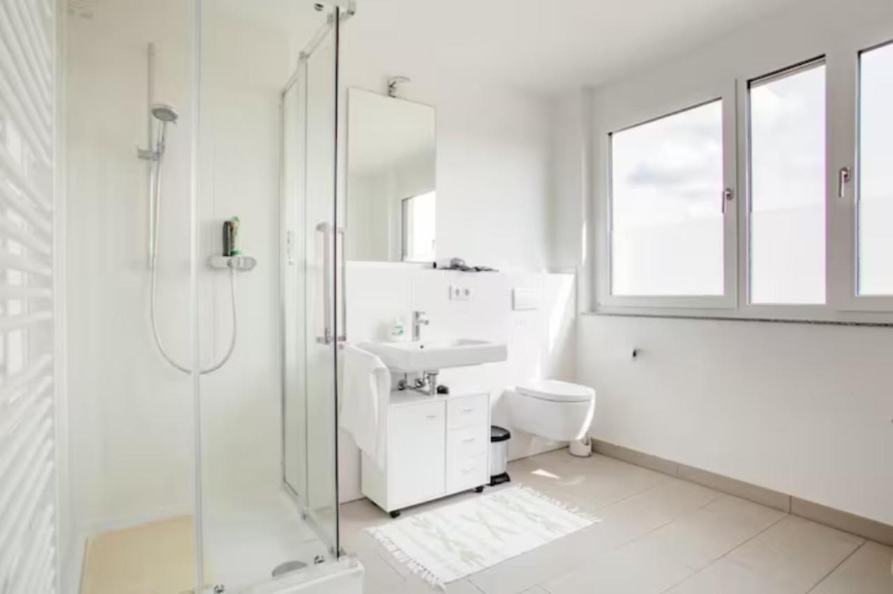 Privatzimmer Mit Balkon-Richtung Messe Hannover Exterior photo