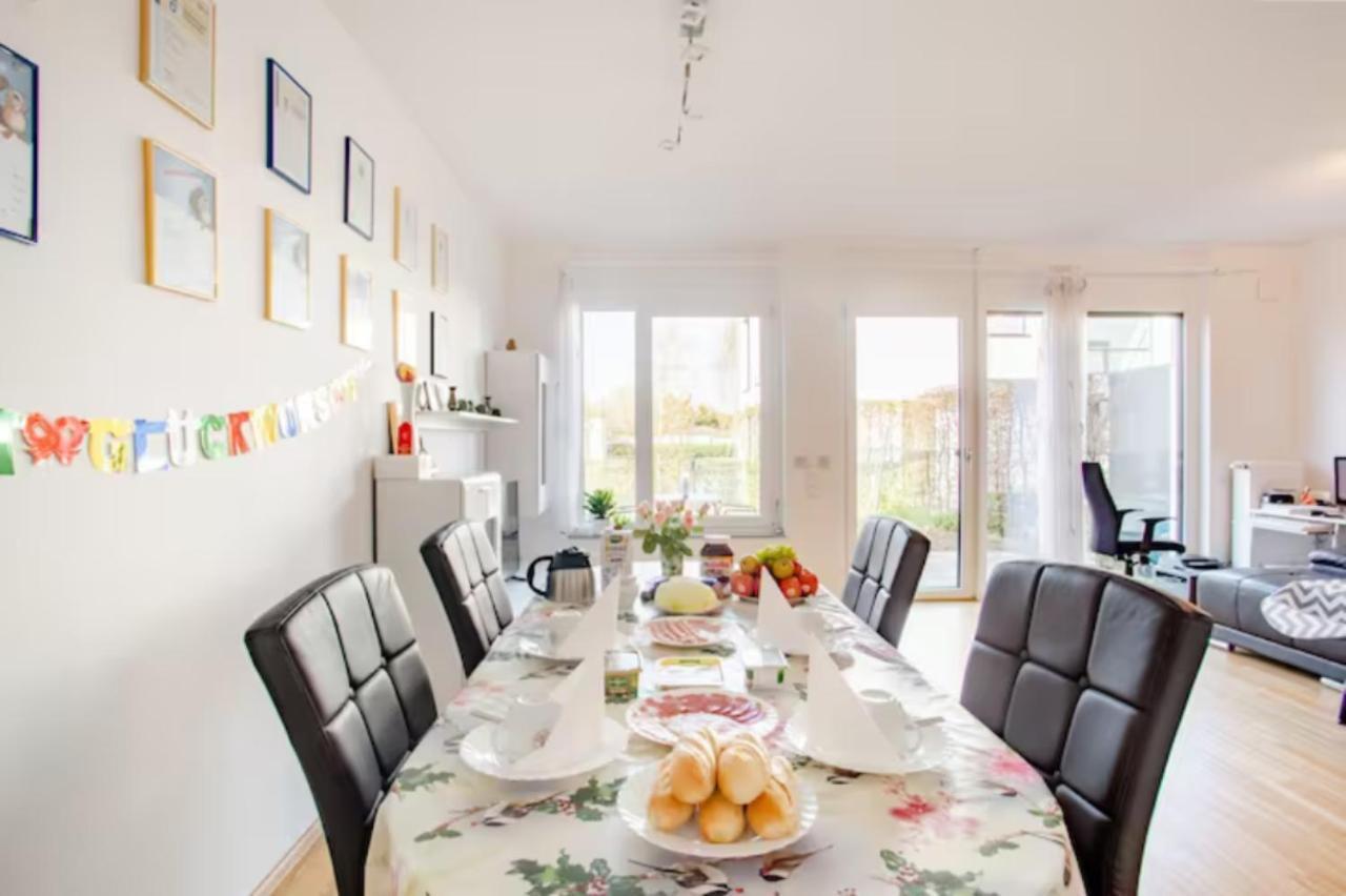 Privatzimmer Mit Balkon-Richtung Messe Hannover Exterior photo
